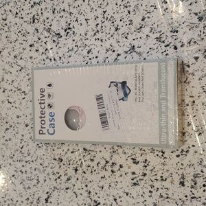 New in package Samsung A52 case in pink